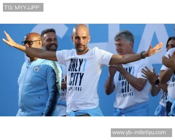 维尼修斯分享巴伊亚度假美照展现时尚魅力仿佛置身普拉达世界